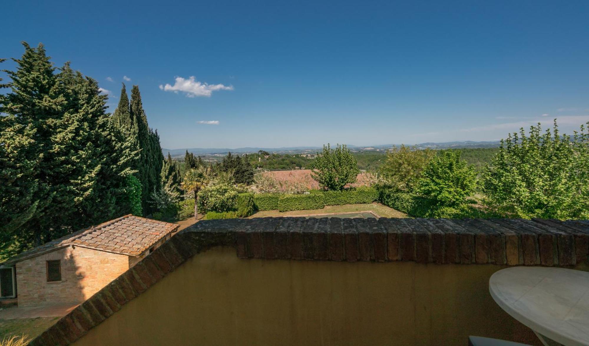 Agriturismo Palazzo Bandino - Wine Cellar, On Reservation Restaurant And Spa Chianciano Terme Exterior photo